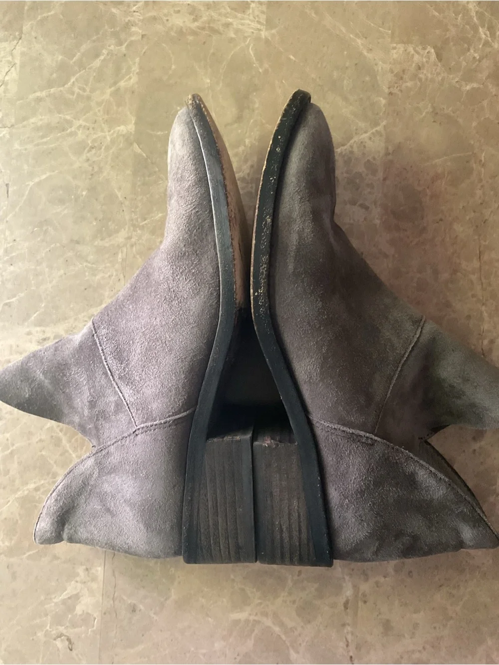 Eileen Fisher Grey Graphite Leaf Suede Ankle Boots Sz 7 Vero cuccio